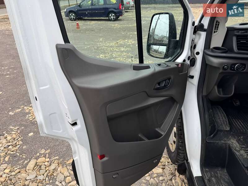 Грузовой фургон Ford Transit 2020 в Самборе