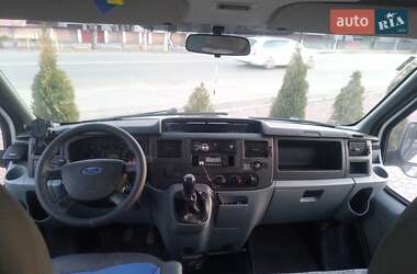 Микроавтобус Ford Transit 2006 в 