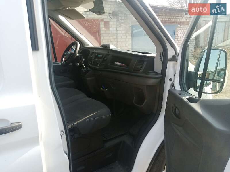 Вантажний фургон Ford Transit 2020 в Черкасах фото 32 Вантажний фургон Ford Transit 2020 в Черкасах