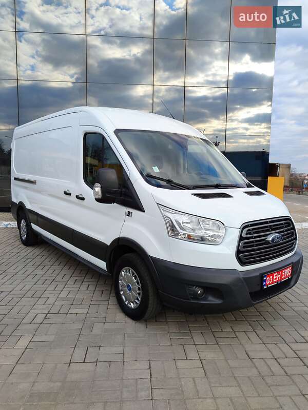 Грузовой фургон Ford Transit 2019 в 