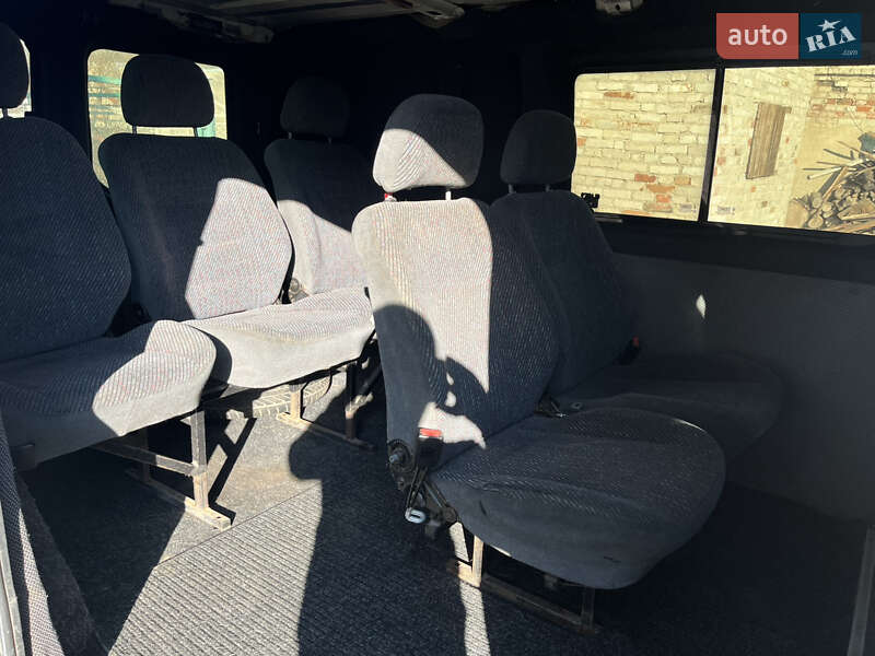 Микроавтобус Ford Transit 2002 в Львове