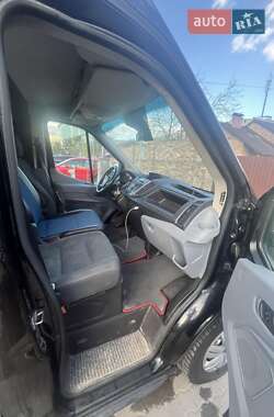 Микроавтобус Ford Transit 2015 в Львове