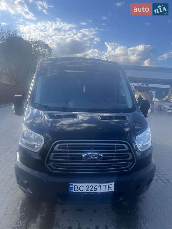 Микроавтобус Ford Transit 2015 в Львове