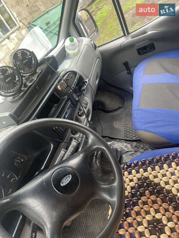 Мікроавтобус Ford Transit 1995 в Зарічному
