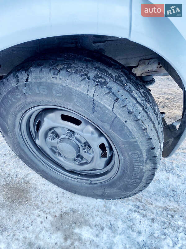 Грузовой фургон Ford Transit 2013 в Киеве фото 5 Грузовой фургон Ford Transit 2013 в Киеве