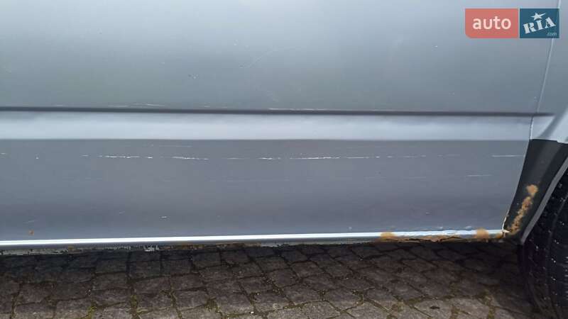 Грузовой фургон Ford Transit 2007 в Снятине