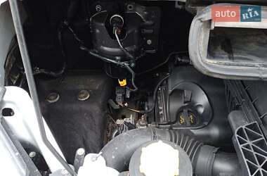 Грузовой фургон Ford Transit 2011 в 