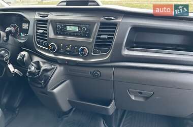 Грузовой фургон Ford Transit 2020 в 