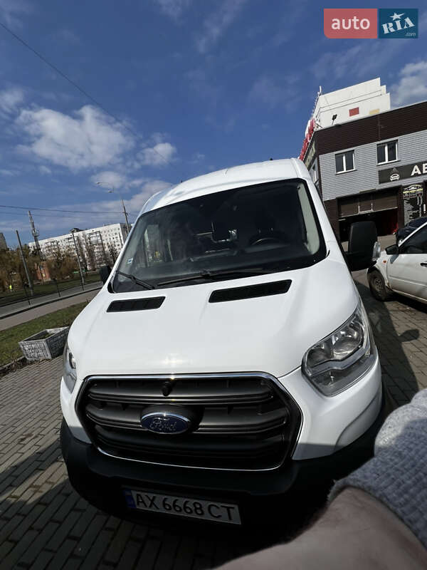 Вантажний фургон Ford Transit 2020 в Харкові