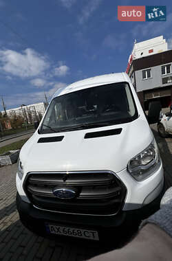 Грузовой фургон Ford Transit 2020 в 