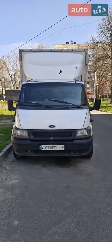 Грузовой фургон Ford Transit 2002 в 