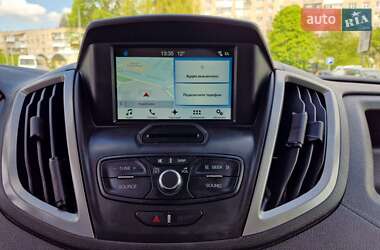 Грузовой фургон Ford Transit 2017 в 