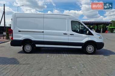 Грузовой фургон Ford Transit 2017 в 
