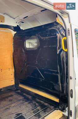 Грузовой фургон Ford Transit 2016 в 