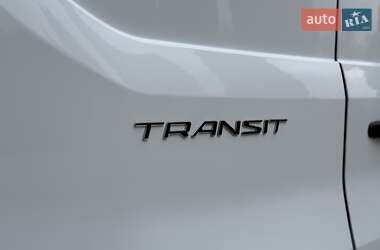 Вантажний фургон Ford Transit 2021 в 