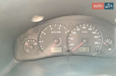 Вантажопасажирський фургон Ford Transit 2002 в 