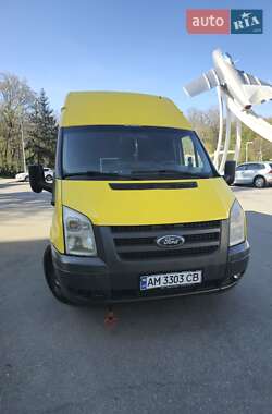 Грузовой фургон Ford Transit 2010 в 
