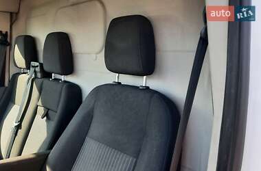 Грузовой фургон Ford Transit 2016 в 