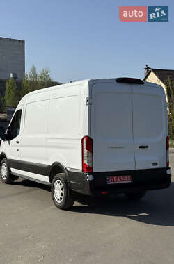 Грузовой фургон Ford Transit 2020 в 
