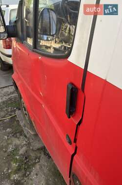 Грузовой фургон Ford Transit 1999 в 