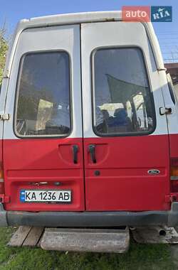 Грузовой фургон Ford Transit 1999 в 