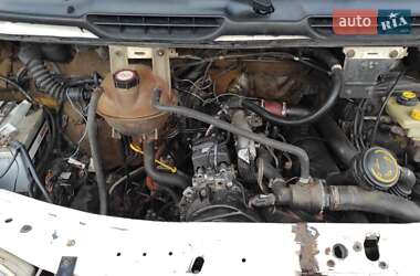 Грузовой фургон Ford Transit 1995 в 