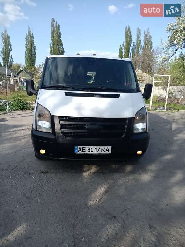 Грузовой фургон Ford Transit 2006 в Днепре