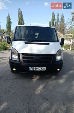 Грузовой фургон Ford Transit 2006 в 