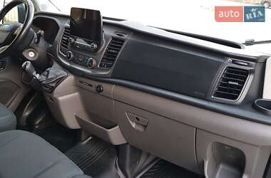 Вантажний фургон Ford Transit 2022 в 