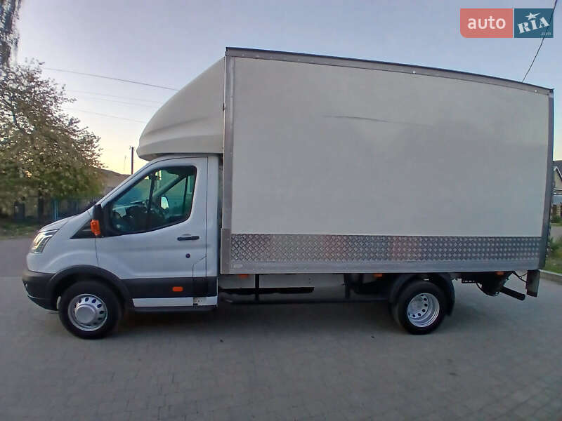 Грузовой фургон Ford Transit 2018 в Дубно