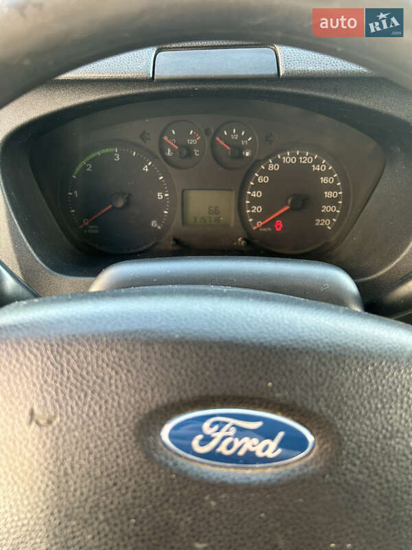 Грузовой фургон Ford Transit 2006 в Харькове