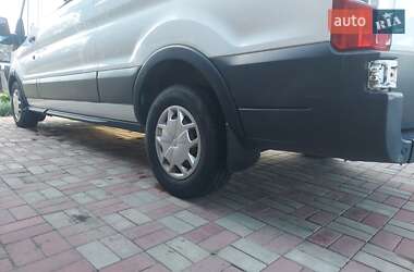 Мікроавтобус Ford Transit 2016 в 