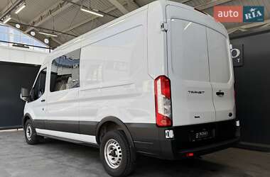 Грузопассажирский фургон Ford Transit 2023 в 