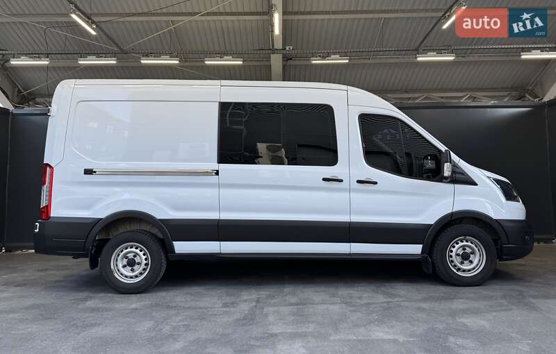 Грузопассажирский фургон Ford Transit 2023 в Киеве