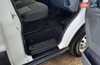 Грузовой фургон Ford Transit 2015 в 