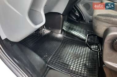 Грузовой фургон Ford Transit 2015 в 