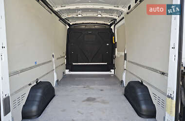 Вантажний фургон Ford Transit 2020 в 