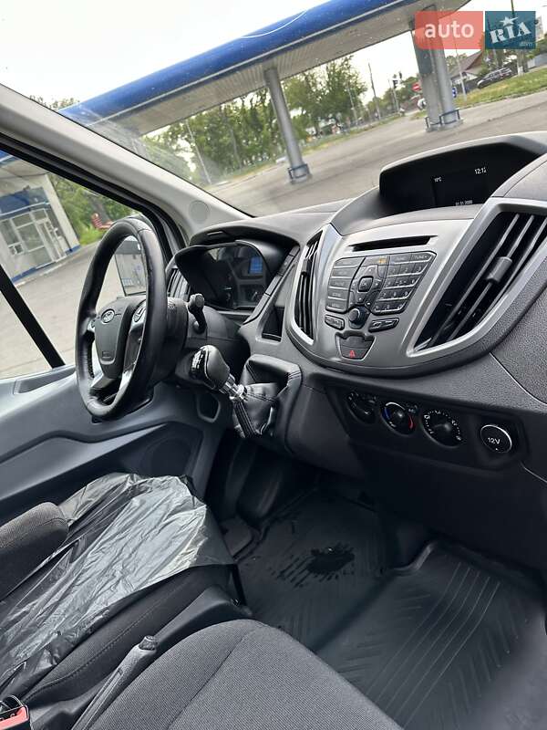Грузовой фургон Ford Transit 2016 в Черкассах