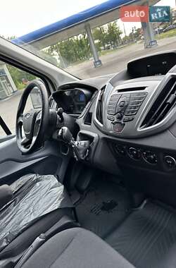 Грузовой фургон Ford Transit 2016 в 
