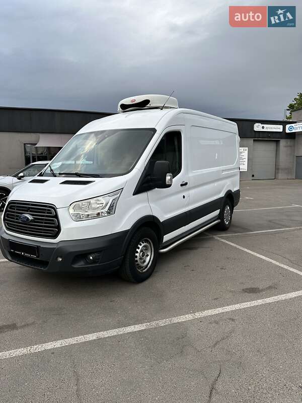 Грузовой фургон Ford Transit 2016 в Черкассах