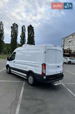 Грузовой фургон Ford Transit 2016 в 