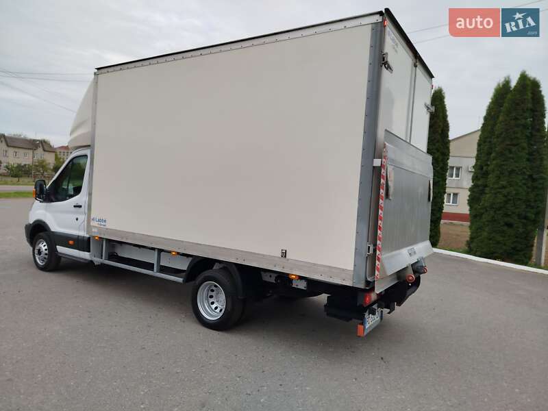 Вантажний фургон Ford Transit 2018 в Дубні