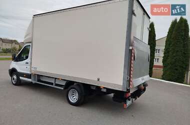 Грузовой фургон Ford Transit 2018 в 