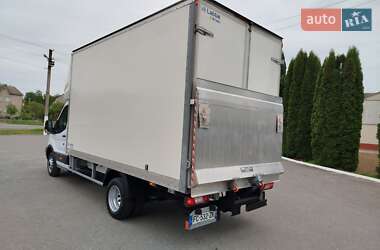 Грузовой фургон Ford Transit 2018 в 