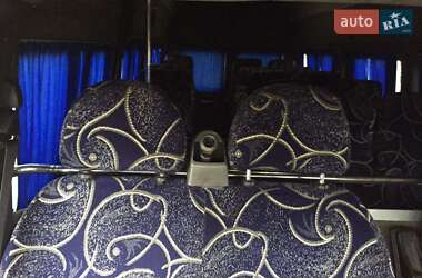 Микроавтобус Ford Transit 2004 в 