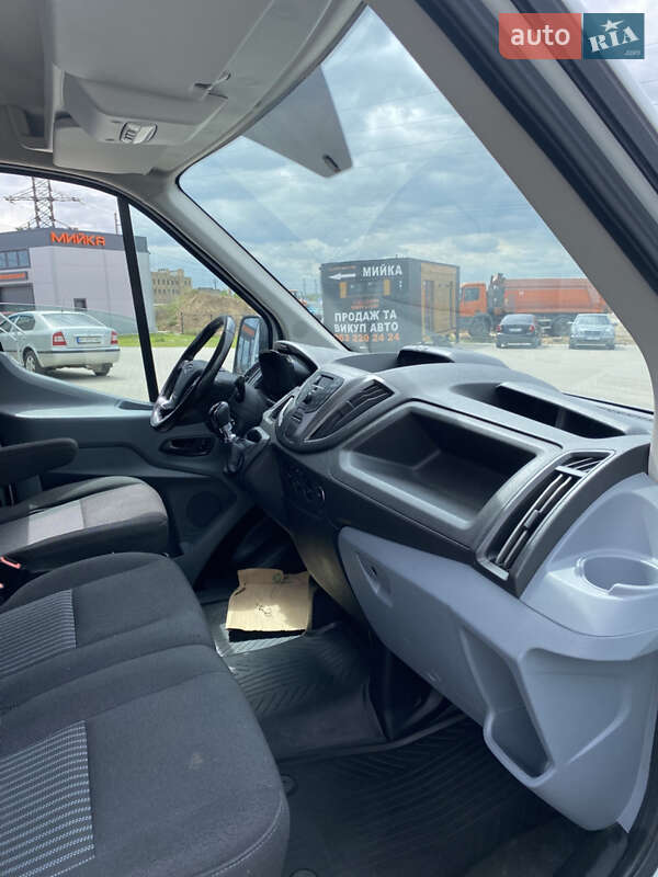 Грузопассажирский фургон Ford Transit 2018 в Киеве