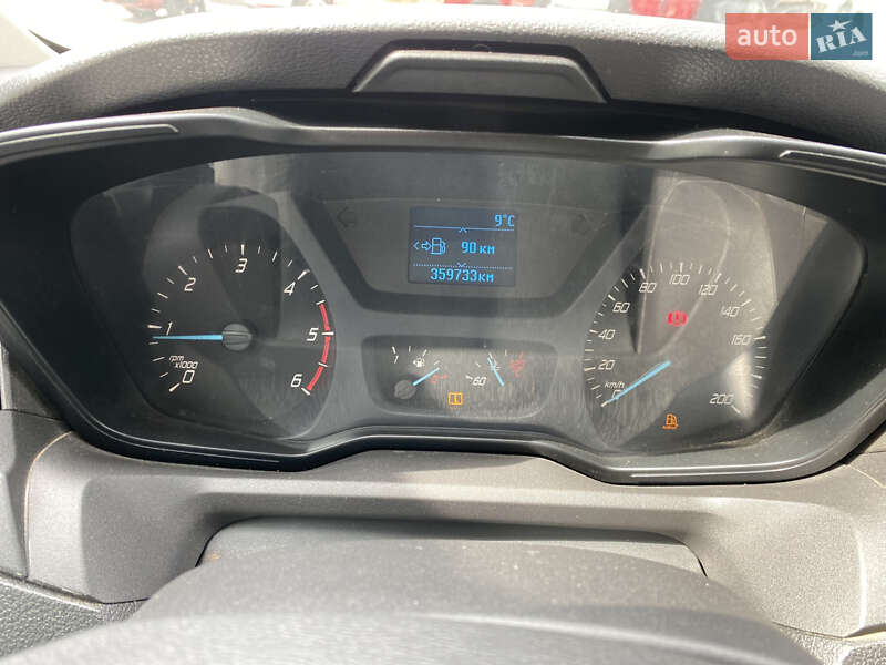 Грузопассажирский фургон Ford Transit 2018 в Киеве