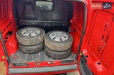 Грузовой фургон Ford Transit 2013 в 