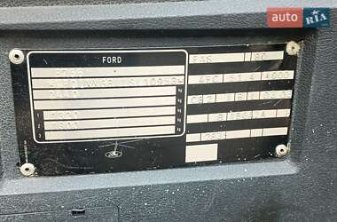 Грузопассажирский фургон Ford Transit 1995 в 