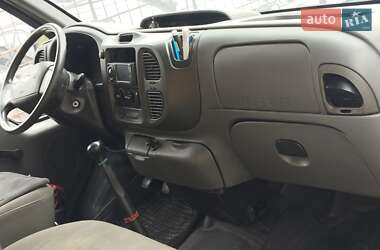 Вантажопасажирський фургон Ford Transit 2006 в 